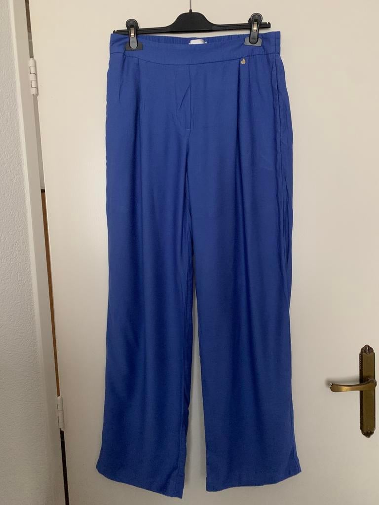 Pantalon broek Fabienne Chapot maat 38, Kleding | Dames, Broeken en Pantalons, Maat 38/40 (M), Blauw, Ophalen of Verzenden, Zo goed als nieuw