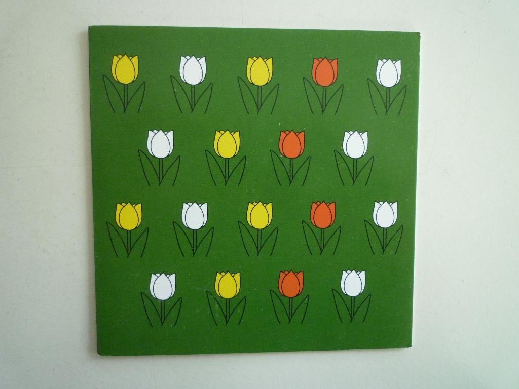 Dick Bruna kaart Nijntje met tulpen, Ophalen of Verzenden, Voor 1920, Overige thema's