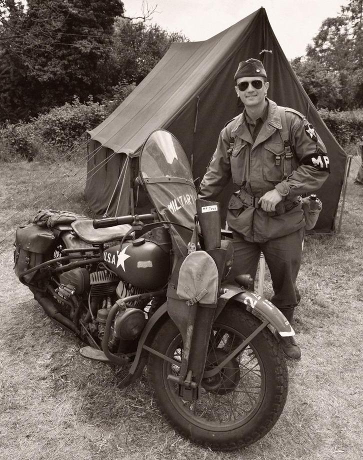 WWII-Collector-Don