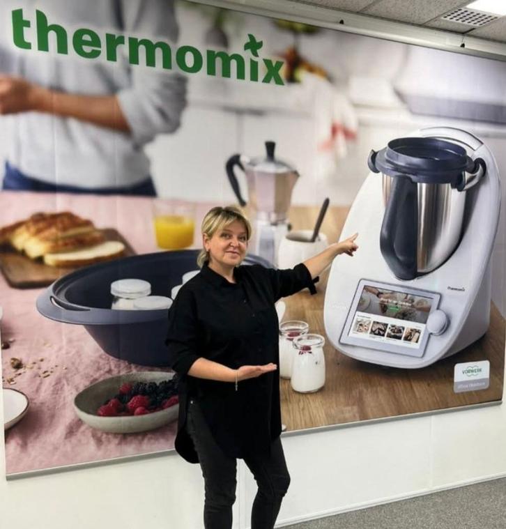 Advisor Aneta Pluciennik