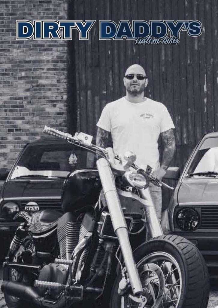 Dirty Daddy's Garage / Paul
