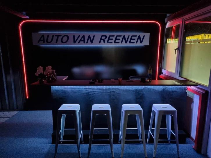AUTO VAN REENEN 