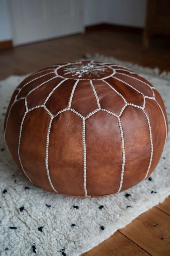 Poufs&Pillows