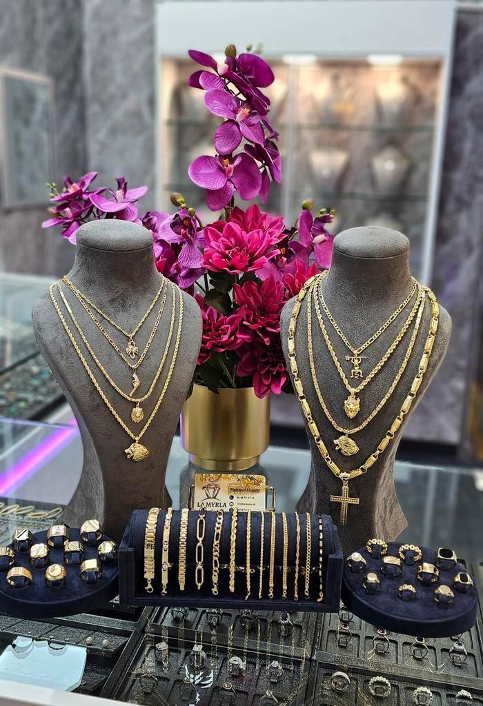 La Myrla Jewelry