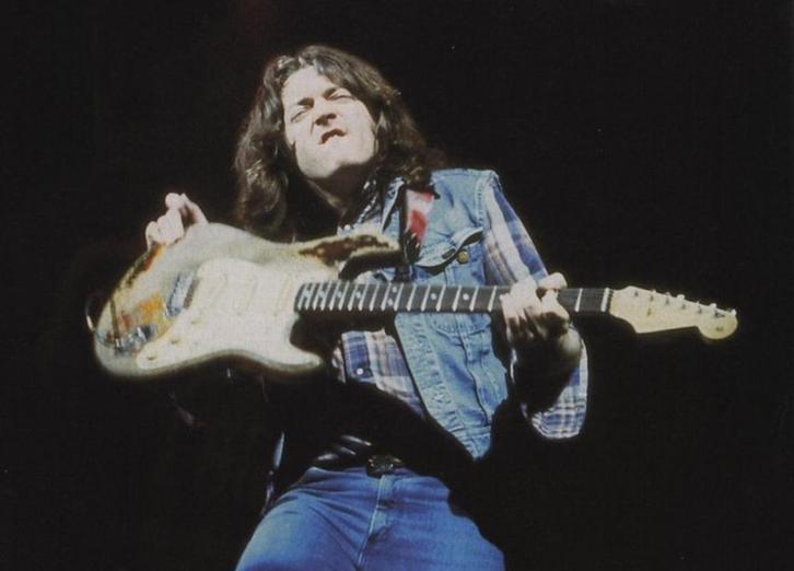 axe Slinger