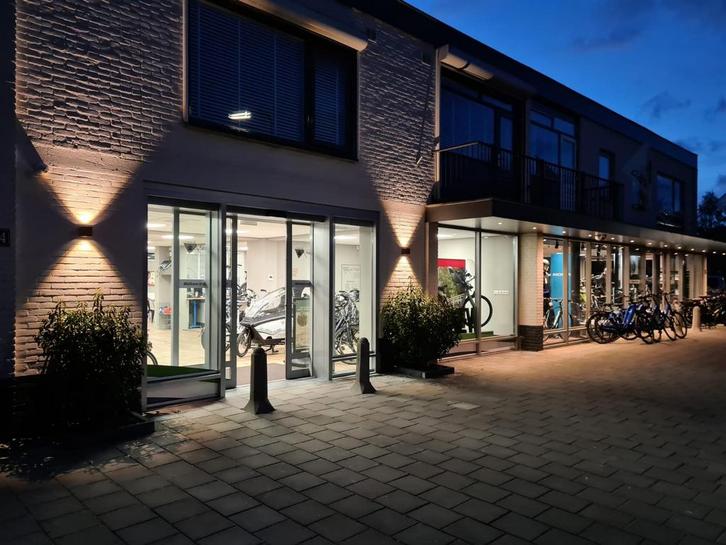 Age van t Hoff 2-wielers B.V.
