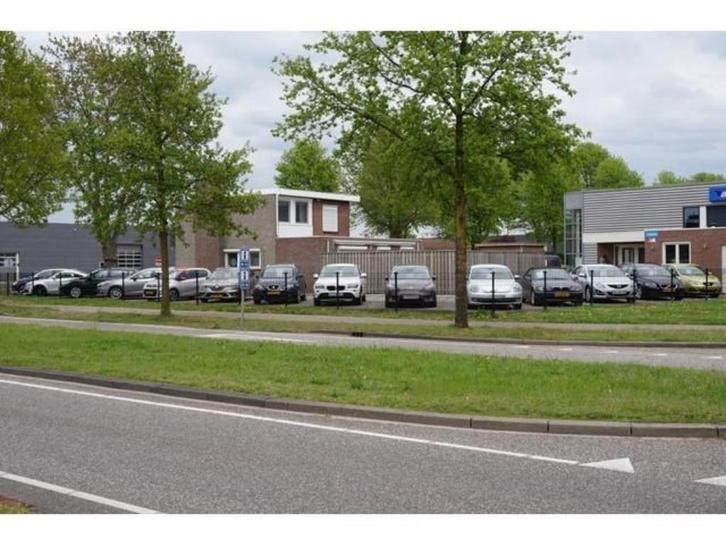                 Autobedrijf Autorobbie