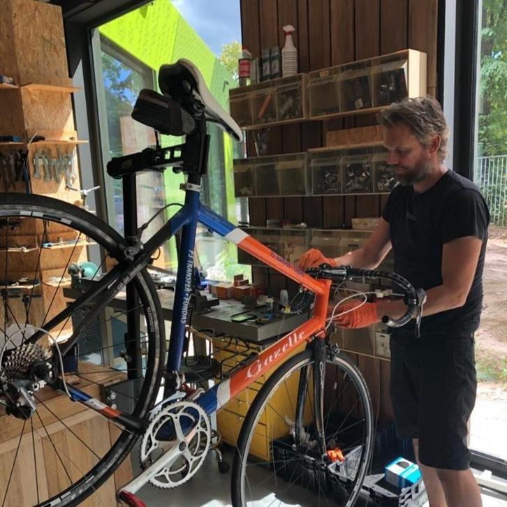 Rower Bikeshop Fietsreparatie