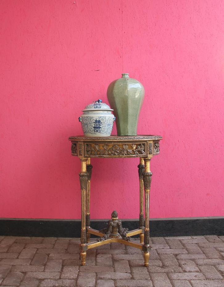 SoutHampton Home Decor
