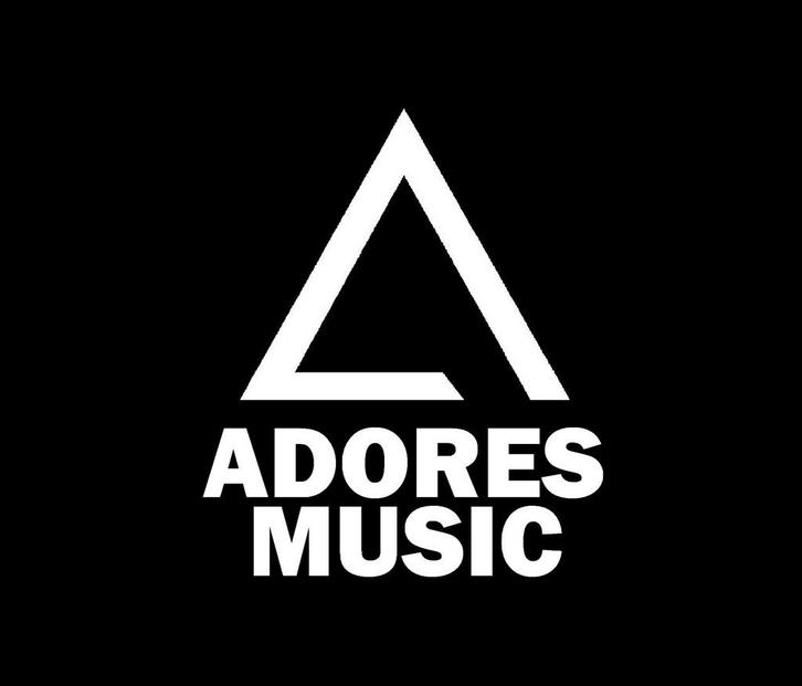 Adores Party DJ